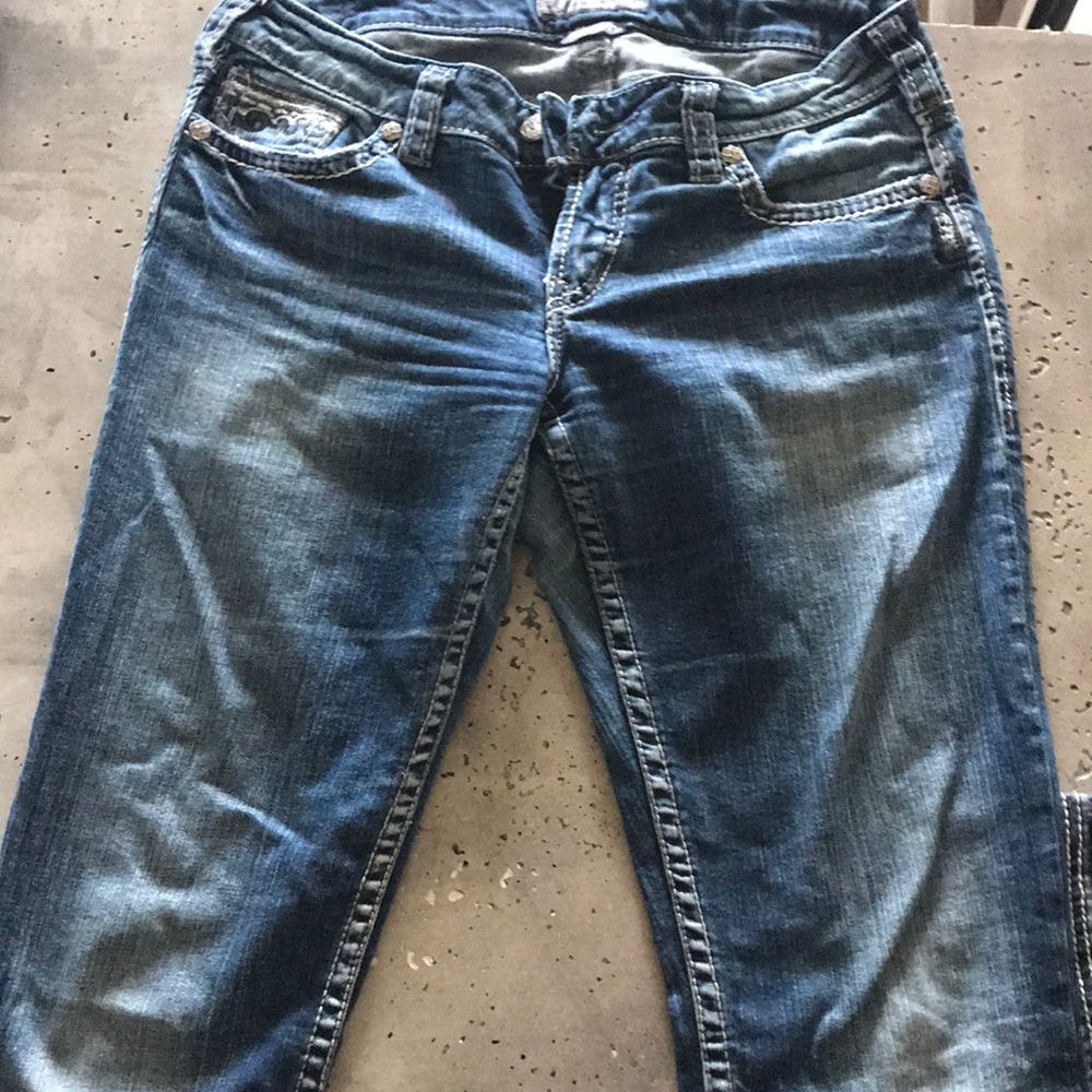 Silver Jeans - Picture 2 of 3
